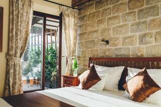 Отель Eco Hotel Carrubba Тиват Стандартный двухместный номер с 1 кроватью террасой-1