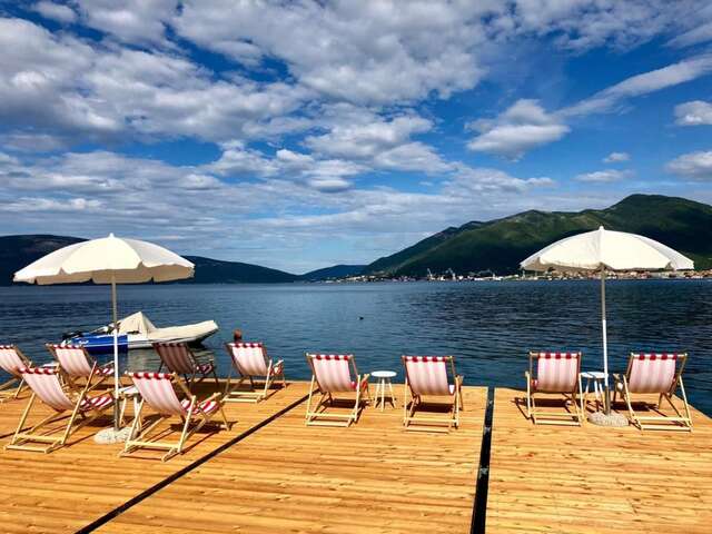 Отель Eco Hotel Carrubba Тиват-22
